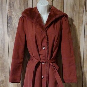 Bonders Exclusive All Seasons Calendar Cloth Red Trench Coat
